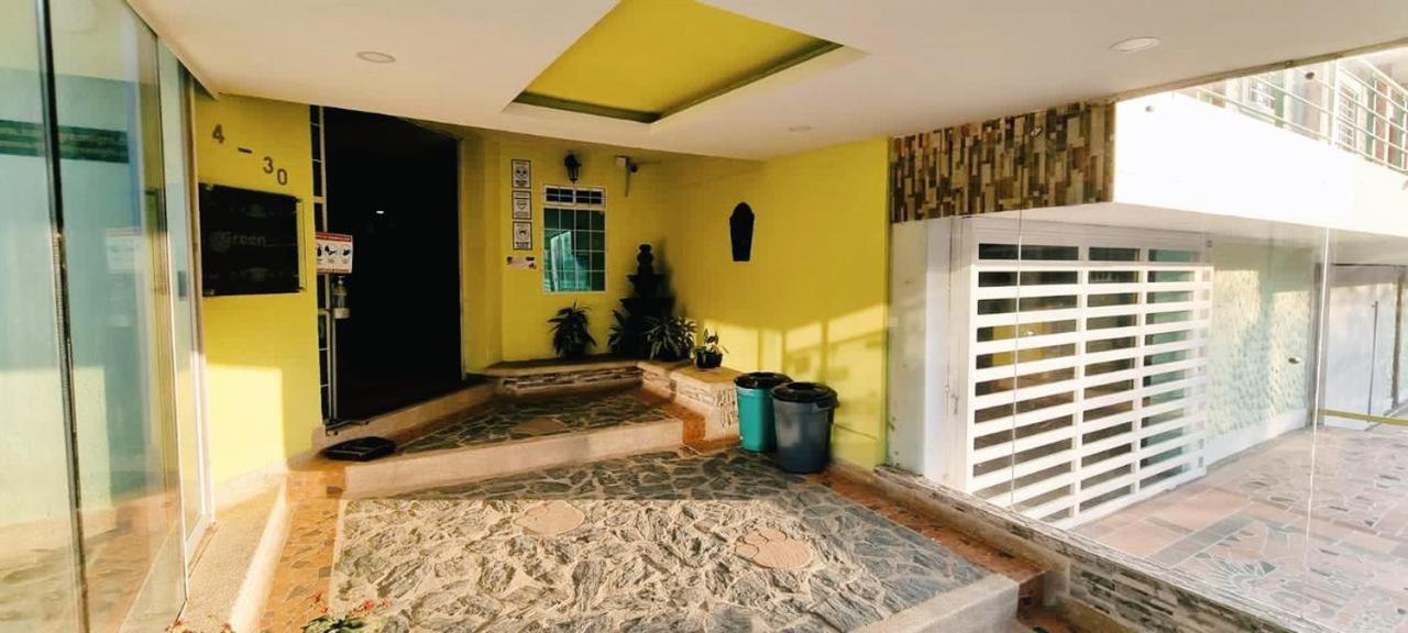 טגאנגה Hostel Green Light מראה חיצוני תמונה