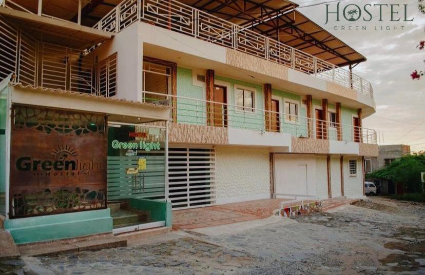 טגאנגה Hostel Green Light מראה חיצוני תמונה
