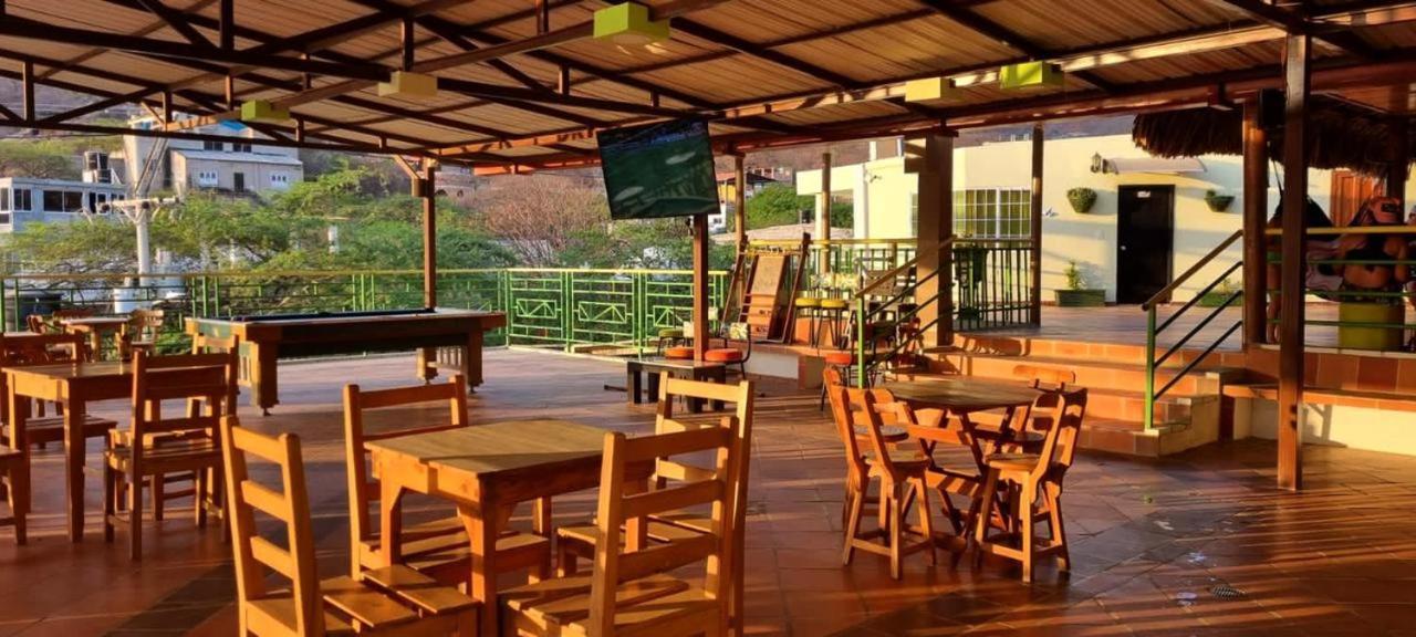 טגאנגה Hostel Green Light מראה חיצוני תמונה