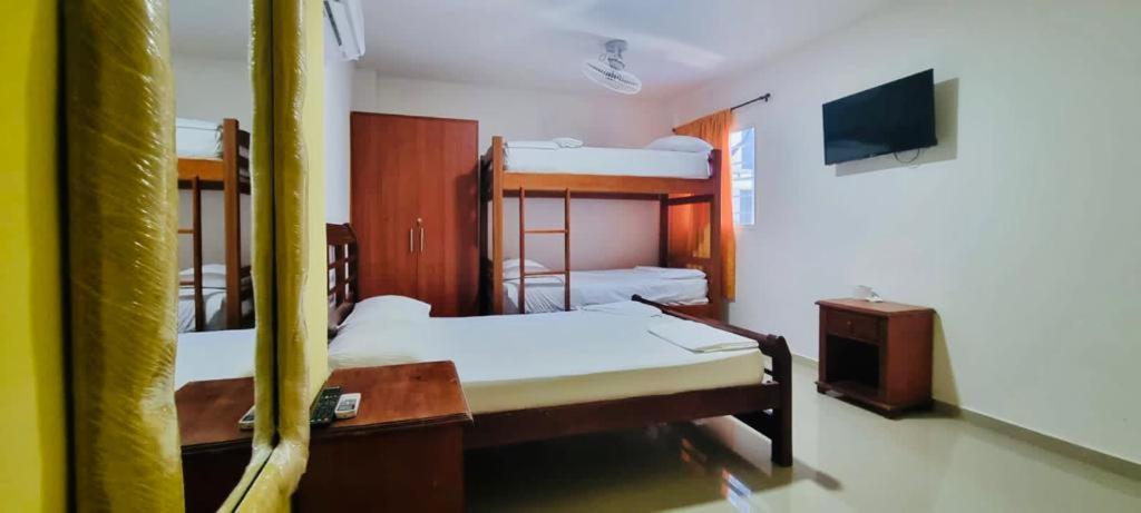 טגאנגה Hostel Green Light מראה חיצוני תמונה