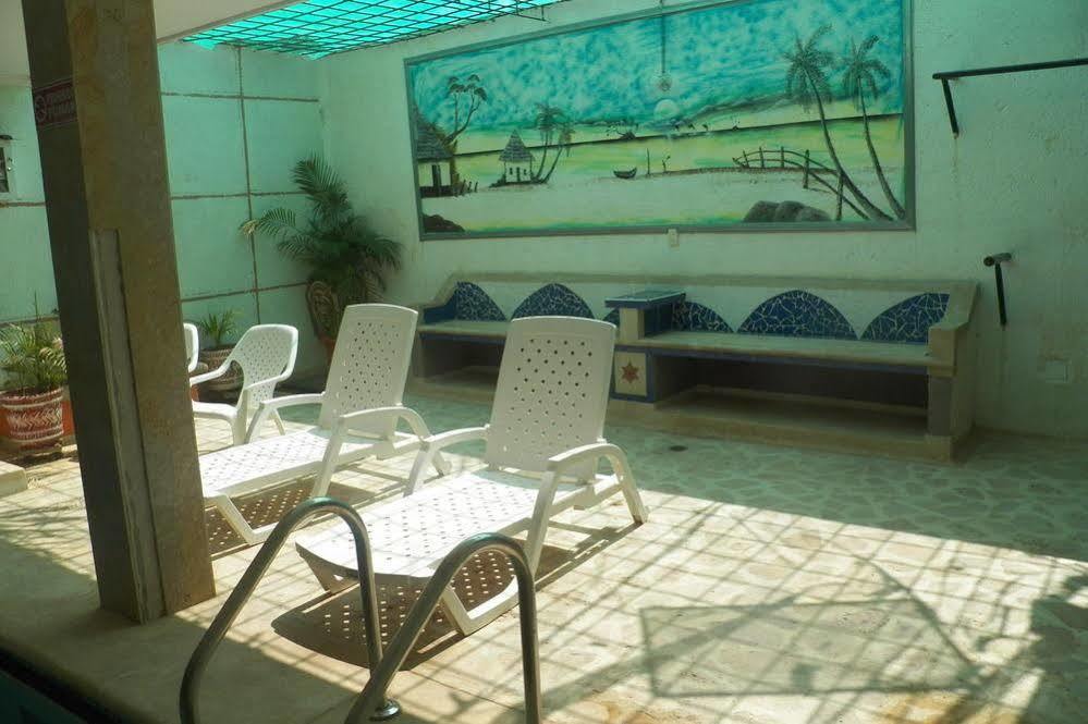 טגאנגה Hostel Green Light מראה חיצוני תמונה