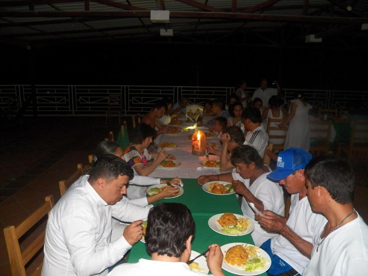 טגאנגה Hostel Green Light מראה חיצוני תמונה